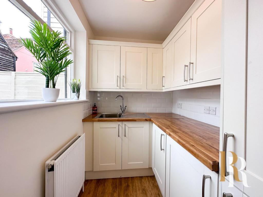 Fisherman'S Cottage - Harwich Breaks - Brand New - Long Stays Available Great Prices - Get In Touch For All Bookings - Cottage In Harwich - Beach Stay Exterior foto